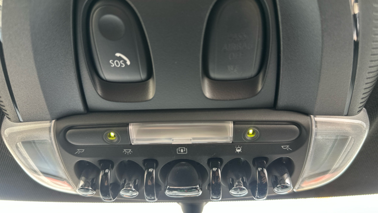 MINI Hatchback 2.0 Cooper S Sport II 3dr Auto Petrol Hatchback